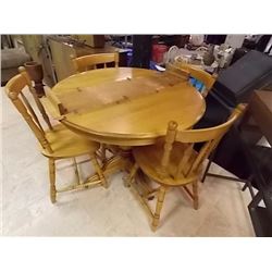 MAPLE TABLE WITH LEAF & 4 CHAIRS