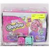 Image 1 : SHOPKINS LIMITED EDITION TINY TOYS