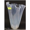 Image 1 : RUFFLED EDGE GLASS VASE