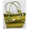 Image 1 : NEW LARGE GREEN SNAKESKIN STYLE HANDBAG