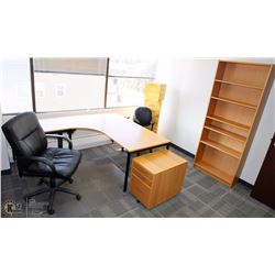 RM7-DESK, DRAWERS ON CASTERS, BOOKCASE,