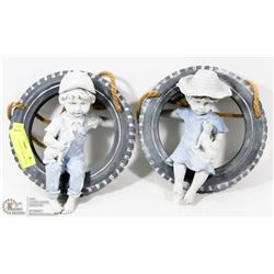 2 GARDEN HANGERS "CHILDREN ON SWINGS"