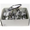 Image 1 : BOX OF QUALITY DESIGNER SUNGLASSES