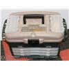 Image 1 : TACKLE BOX