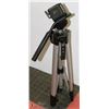 Image 1 : TRIPOD