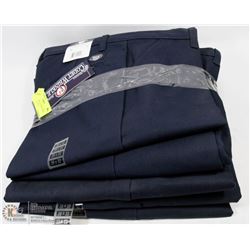 LOT OF 5 WRINKLE FREE WORK PANTS - SIZE 28 X 32