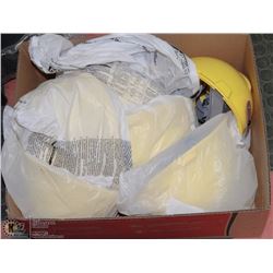 BOX OF 6 YELLOW HARD HATS WITH LINERS