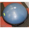 Image 1 : BOSU BALANCE TRAINER