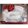 Image 1 : LARGE BOX OF ASSORTED SLINGS AND CLEVISES
