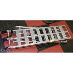 DAWS 7FT FOLDING RAMP