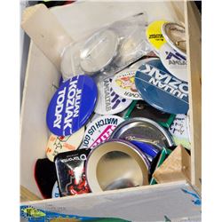 SMALL WOODEN CRATE WITH COLLECTOR BUTTONS