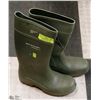 Image 1 : DUNLOP PUROFIT STEEL TOED RUBBER BOOTS SIZE 9