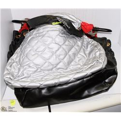 LOT OF 3 WOMENS PURSES