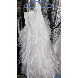 FANCY KIDS GIRLS SIZE 12 WHITE DRESS W/ TAGS