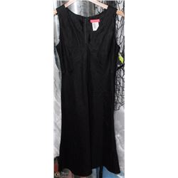 NEW DONOVAN'S "APRIORI" SLEEVELESS