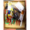Image 1 : FLAT OF  ASSORTED SNIPS +TIN + OTHER HAND TOOLS