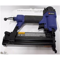 BRAD NAILER /STAPLER KIT
