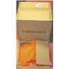 Image 1 : 3 CASES OF ORANGE DISPOSABLE COVERALLS