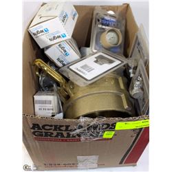 LOT OF HD-PLUMBING PARTS + COUPLINGS + 2 AIR