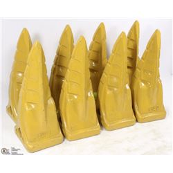 LOT OF 8 BUCKET TEETH FOR DIGGER