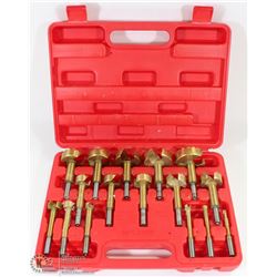 24) MASTERGRIP HOLE SAW KIT