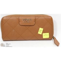 GENUINE GUESS LUXE BEIGE LEATHER ZIPPERED WALLET
