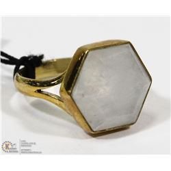 HONEYBEE DESIGN MOONSTONE RING SIZE 7.5