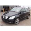 Image 1 : 2009 MERCEDES BENZ B200