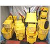 Image 1 : PALLET OF MOP BUCKETS WITH WRINGERS