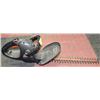Image 1 : 4) BLACK & DECKER HEDGE TRIMMER