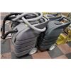 Image 2 : LOT OF 4 WET VACS FLOOR COMMERCIAL CLEANERS WITH