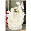 Image 1 : 26" ANGEL WATER FOUNTAIN WITH PUMP