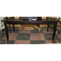 WOOD DININGROOM TABLE 60'X38"X30"H