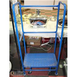 NEW STEP UP ON SPRING LOADED CASTERS