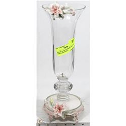 ESTATE GLASS FLOWER VASE WITH PORCELAIN BASE &