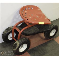 29) ROLLING GARDEN/MECHANIC STOOL