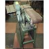 Image 2 : 29) BELT SANDER ON STAND