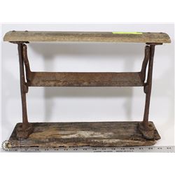 4) ANTIQUE 12" EDDY HULL CANADA MEAT WRAPPER