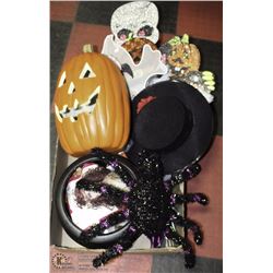 LARGE FLAT OF HALLOWEEN DECORATIONS