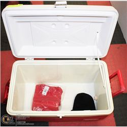 COCA COLA COOLER W/ TSHIRT AND TOQUE