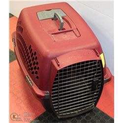 BURGUNDY DOG CARRIER