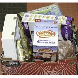 BOX WITH COOKIE PRESS PERFECT PANCAKES, SOAP PUMPS