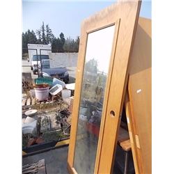 DOOR WITH WINDOW - 30"