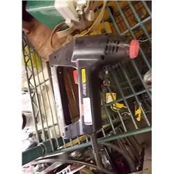ELECTRIC STAPLER