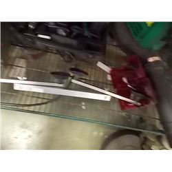 SAW HORSE BRACKETS(2) & 4 SUCTION CUP