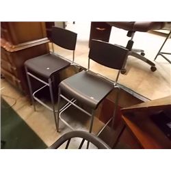BAR CHAIRS - 2 TTL