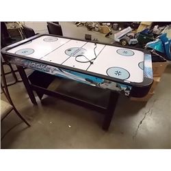 AIR HOCKEY TABLE