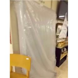 TWIN SIZE X-L BOX SPRING