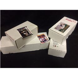 HOCKEY & BASEBALL TRADING CARDS LOT (1994 TRIPLE PLAY BASEBALL)