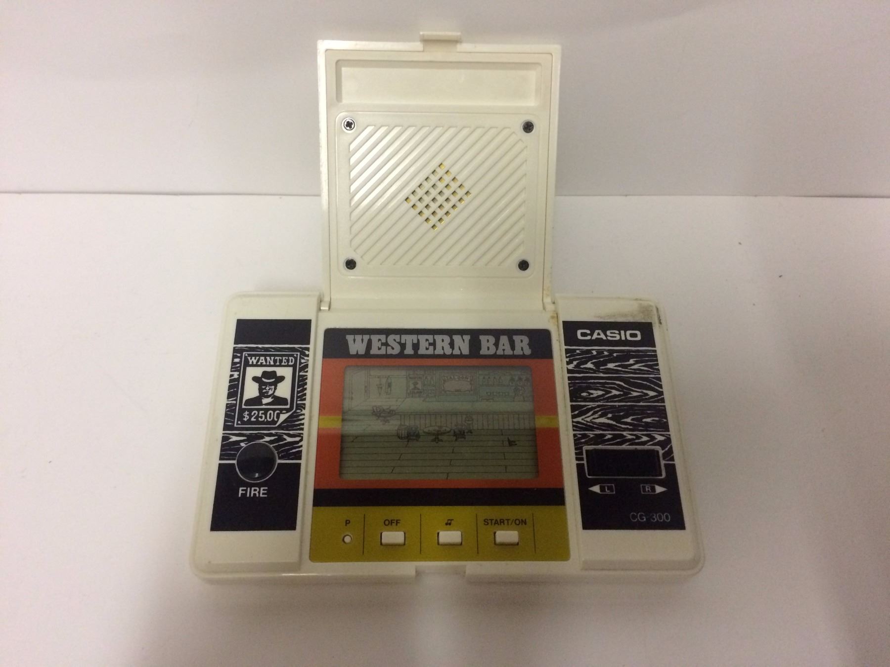 Vintage Casio Western Bar CG 300 Handheld LCD Vintage Video Game \u0026 Watch